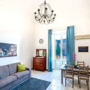 #casuzzabedda Apartament Katania